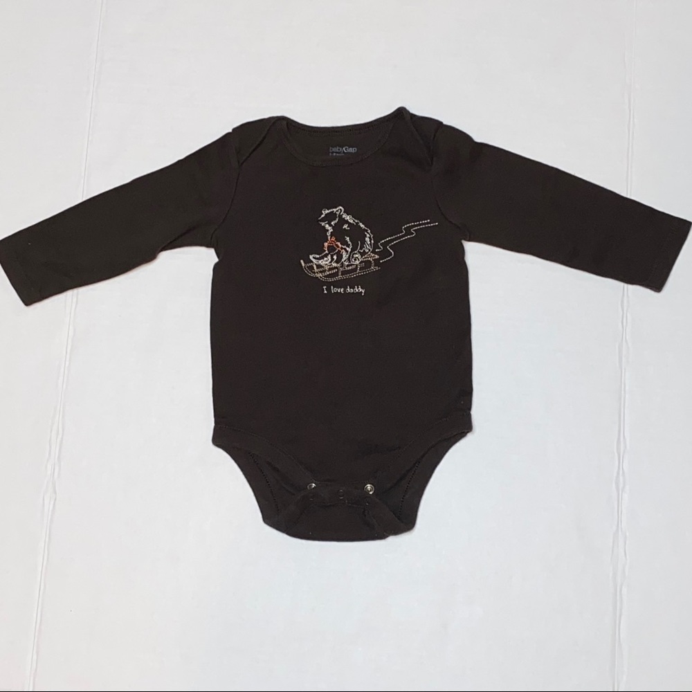 4/$20 Gap/Old Navy Long Sleeve Onesie Bundle 6-12M - Picture 5 of 12